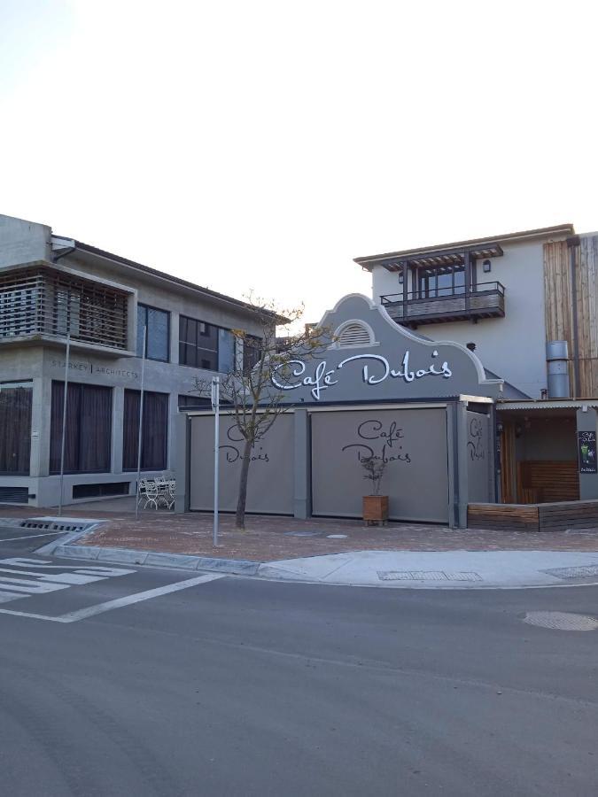 210 Gallery Luxury Studio Apartment Knysna Exterior foto